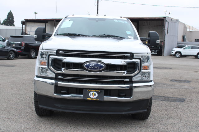 Used 2021 Ford F250 XLT AWD/4WD image 2