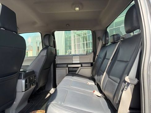Used 2018 Ford F250 XLT w/ XLT Premium Package AWD/4WD image 10