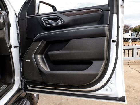 Used 2021 Chevrolet Tahoe LT image 47