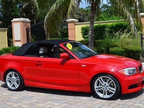 Used 2012 BMW 135i Convertible image 29