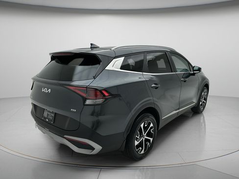 Used 2023 Kia Sportage EX AWD/4WD image 3