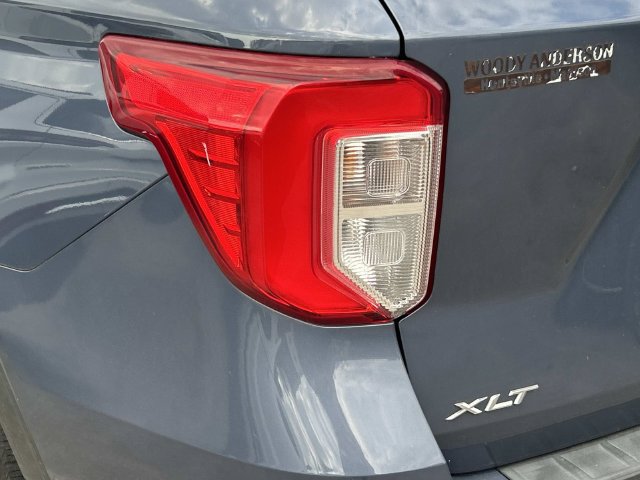 Used 2021 Ford Explorer XLT w/ Equipment Group 202A RWD image 9