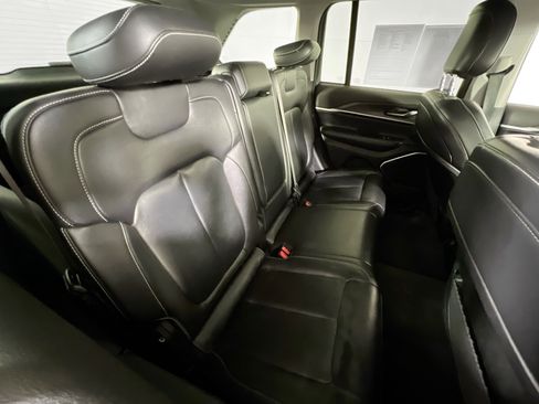 Used 2022 Jeep Grand Cherokee Limited image 26