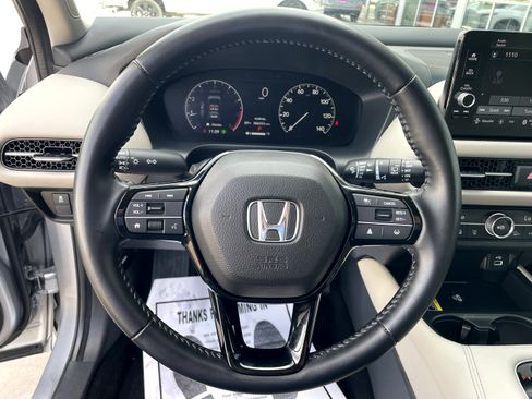 Used 2025 Honda HR-V EX-L image 13