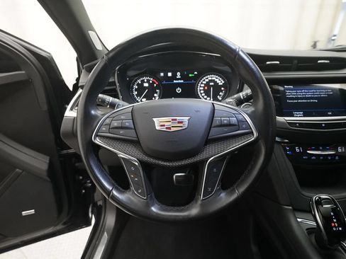 Used 2021 Cadillac XT5 Sportv AWD/4WD image 4