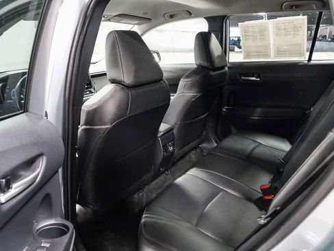 Certified 2025 Toyota Corolla Cross XLE FWD image 19