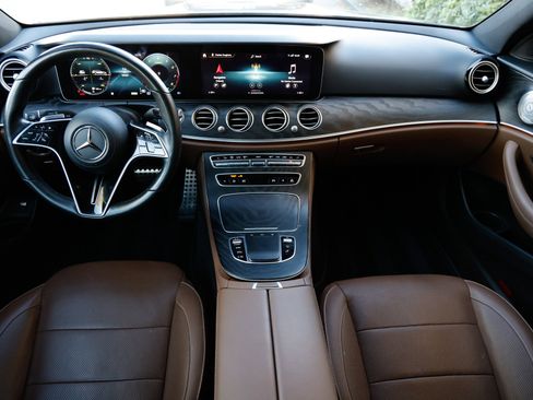 Used 2023 Mercedes-Benz E 450 4MATIC All-Terrain Wagon image 2