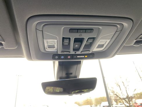 Used 2021 Chevrolet Silverado 2500 LTZ w/ Z71 Chrome Sport Edition image 31