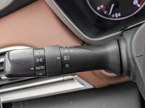 Used 2021 Subaru Outback Touring w/ Popular Package #2 image 27