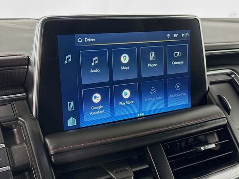 Used 2022 Chevrolet Suburban RST image 14