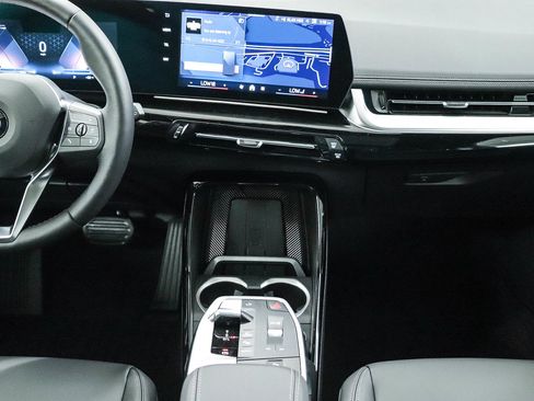 New 2026 BMW X1 xDrive28i w/ Convenience Package AWD/4WD image 13