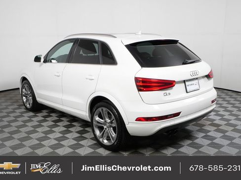 Used 2015 Audi Q3 2.0T Prestige w/ Prestige Package image 3