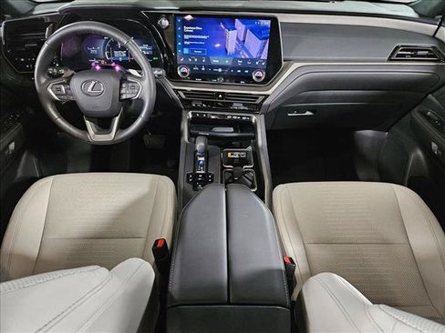 Used 2026 Lexus TX 350 AWD w/ Technology Package image 18