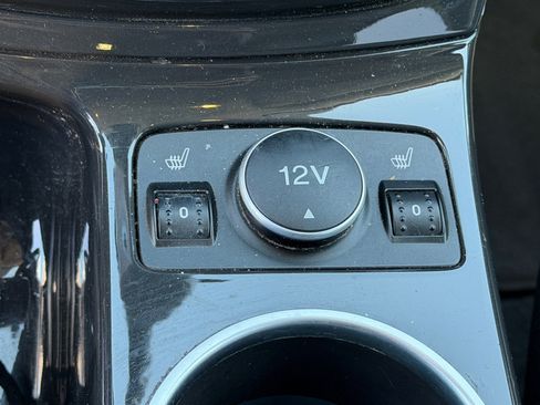 Used 2016 Ford Escape Titanium FWD image 11