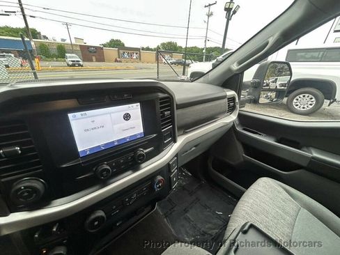 Used 2022 Ford F150 XLT w/ Trailer Tow Package AWD/4WD image 13