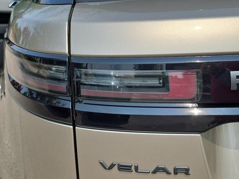 Certified 2026 Land Rover Range Rover Velar Dynamic SE AWD/4WD image 35