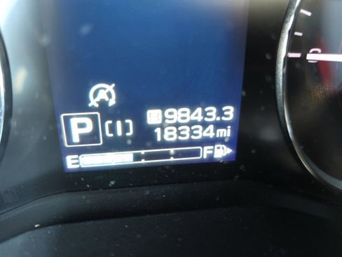 Used 2023 Subaru Crosstrek 2.5i Limited image 14