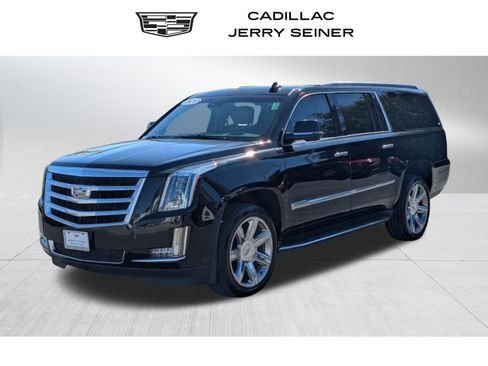 Used 2020 Cadillac Escalade ESV Luxury AWD/4WD image 1