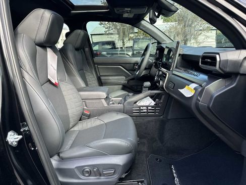 Used 2026 Toyota Tacoma TRD Sport image 21