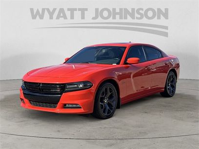 Used 2017 Dodge Charger R/T w/ Plus Group