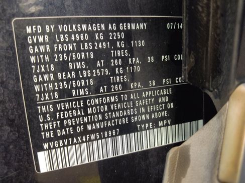 Used 2015 Volkswagen Tiguan SEL image 33