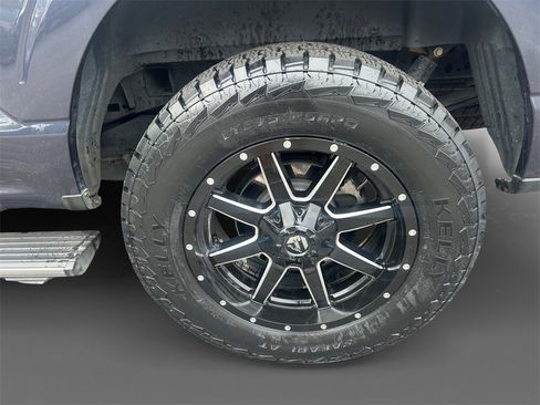 Used 2021 Ford F150 Platinum w/ Equipment Group 701A High image 8