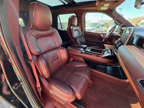 Used 2020 Lincoln Navigator L Black Label w/ Cargo Convenience Package image 31