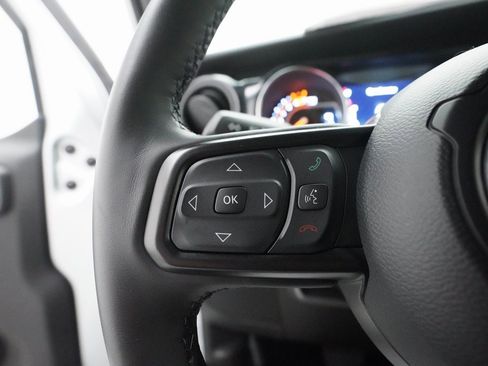 Used 2023 Jeep Wrangler Sport image 17