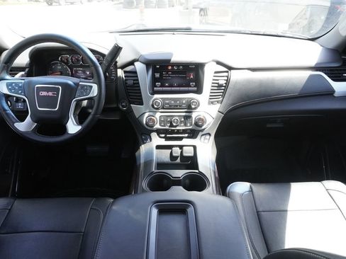 Used 2015 GMC Yukon SLT w/ Open Road Package AWD/4WD image 9