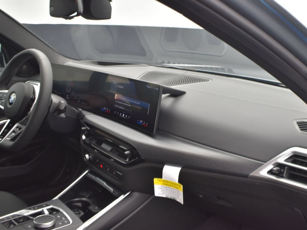 Used 2026 BMW 330i Sedan w/ M Sport Package RWD image 21