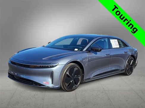 Used 2024 Lucid Air Touring image 4