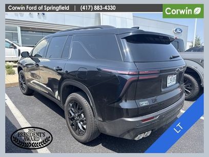 Used 2026 Chevrolet Traverse LT w/ Midnight/Sport Edition