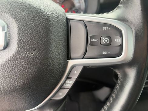 Used 2023 RAM 1500 Big Horn AWD/4WD image 31