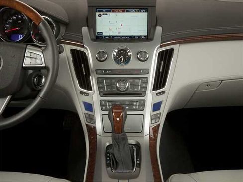 Used 2010 Cadillac CTS Sedan RWD image 8