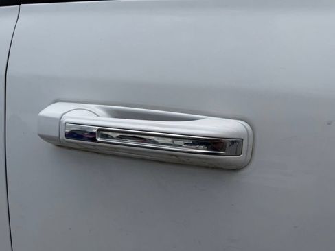 Used 2019 RAM 2500 Big Horn AWD/4WD image 4
