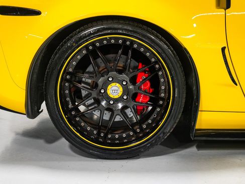Used 2006 Chevrolet Corvette Z06 w/ Preferred Equipment Group RWD image 11
