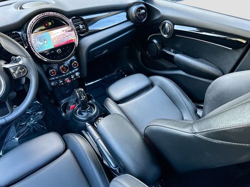 Certified 2023 MINI Cooper S image 23