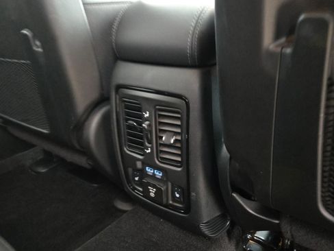 Used 2022 Dodge Durango Citadel image 10