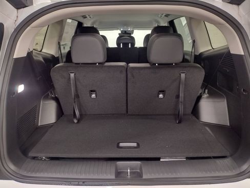 New 2026 Hyundai Ioniq 9 SEL image 15