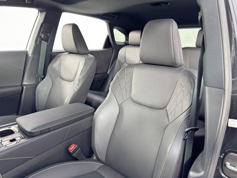 Used 2025 Lexus RX 350 Premium image 41