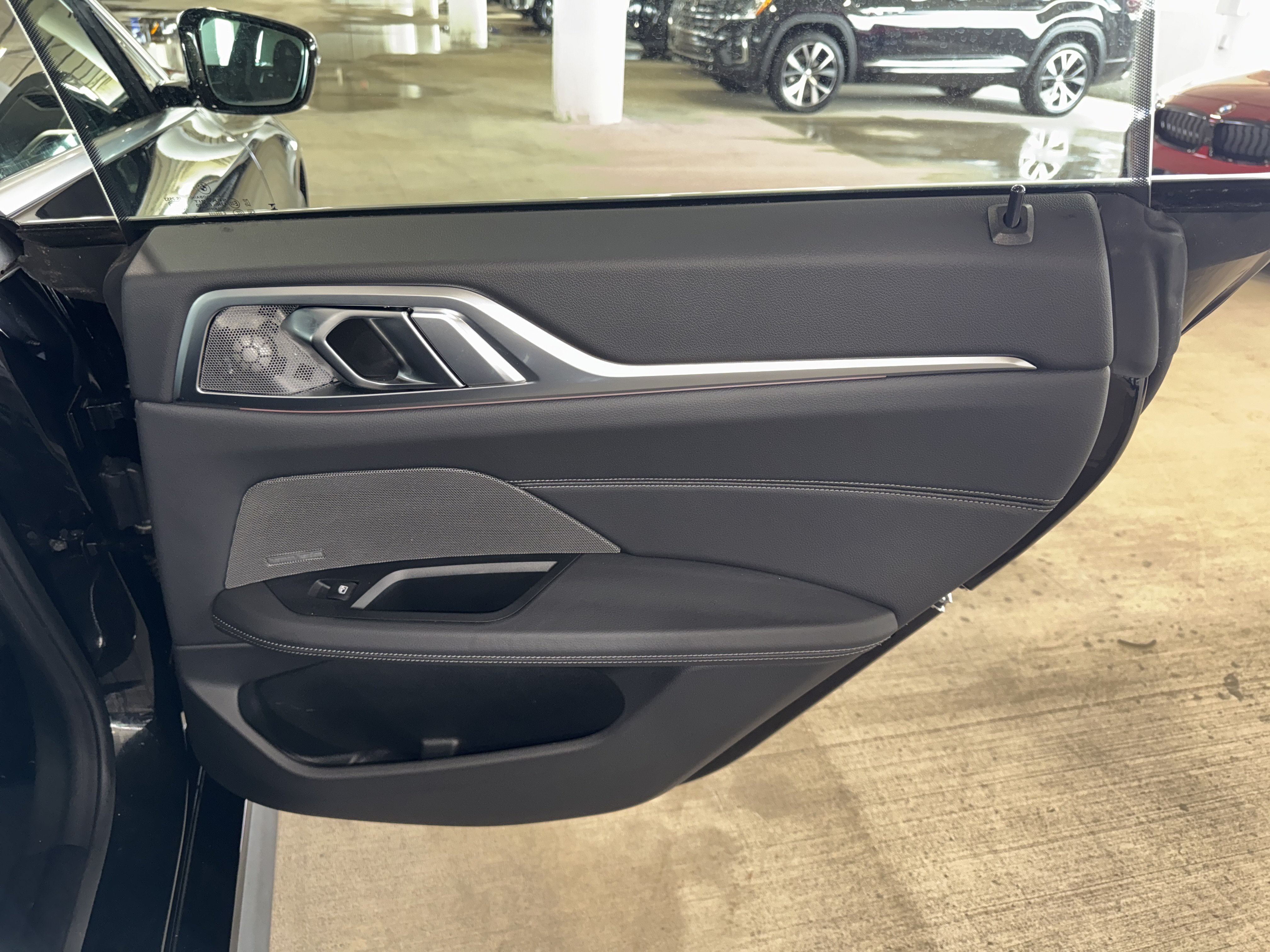 Used 2025 BMW 430i w/ Premium Package RWD image 13