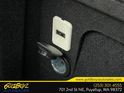 Used 2014 GMC Yukon Denali image 20