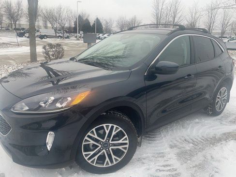 Used 2022 Ford Escape SEL w/ Technology Package image 1