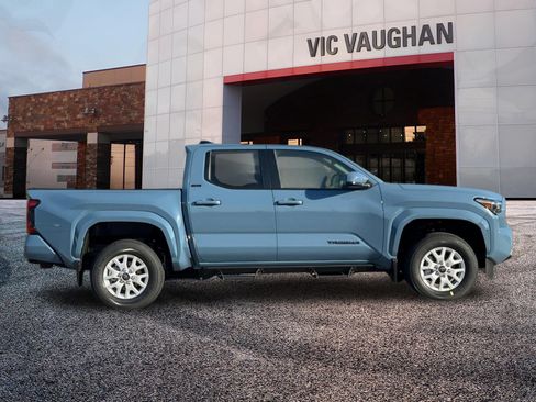 New 2026 Toyota Tacoma SR5 AWD/4WD image 42