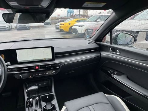 Certified 2025 Kia K5 GT-Line image 40