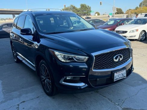 Used 2018 INFINITI QX60 Luxe w/ Deluxe Technology Package image 1