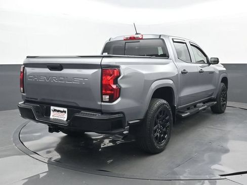 Used 2025 Chevrolet Colorado W/T w/ WT Custom Package AWD/4WD image 23