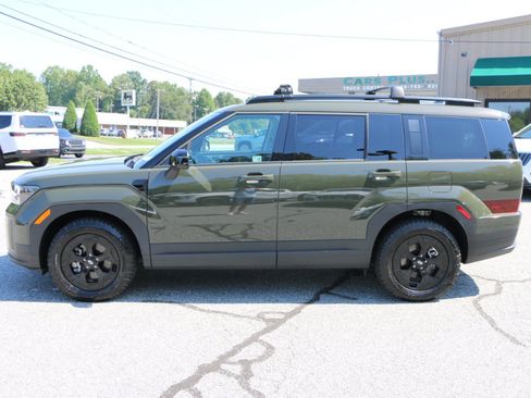 Used 2025 Hyundai Santa Fe XRT AWD/4WD image 2
