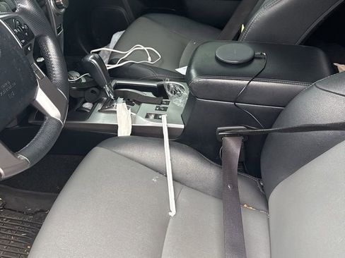 Used 2021 Toyota 4Runner SR5 Premium w/ Moonroof Package image 10