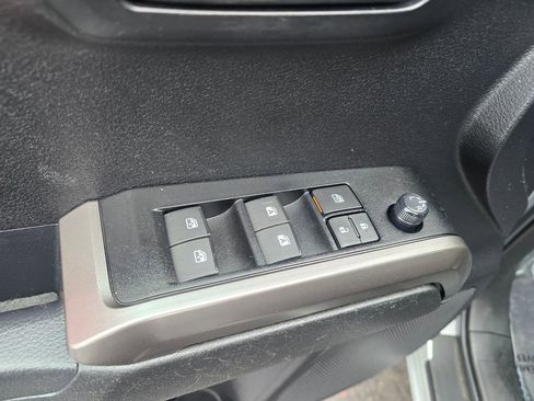 Used 2023 Toyota Tacoma SR5 image 17